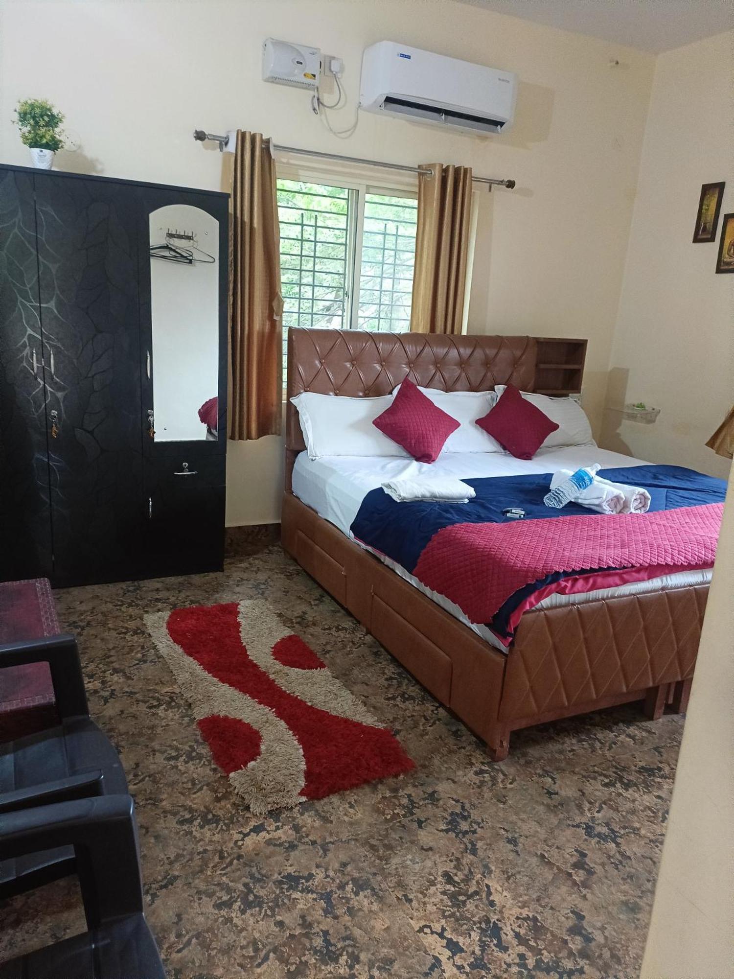 Saptami Hampi Homestay Exterior foto